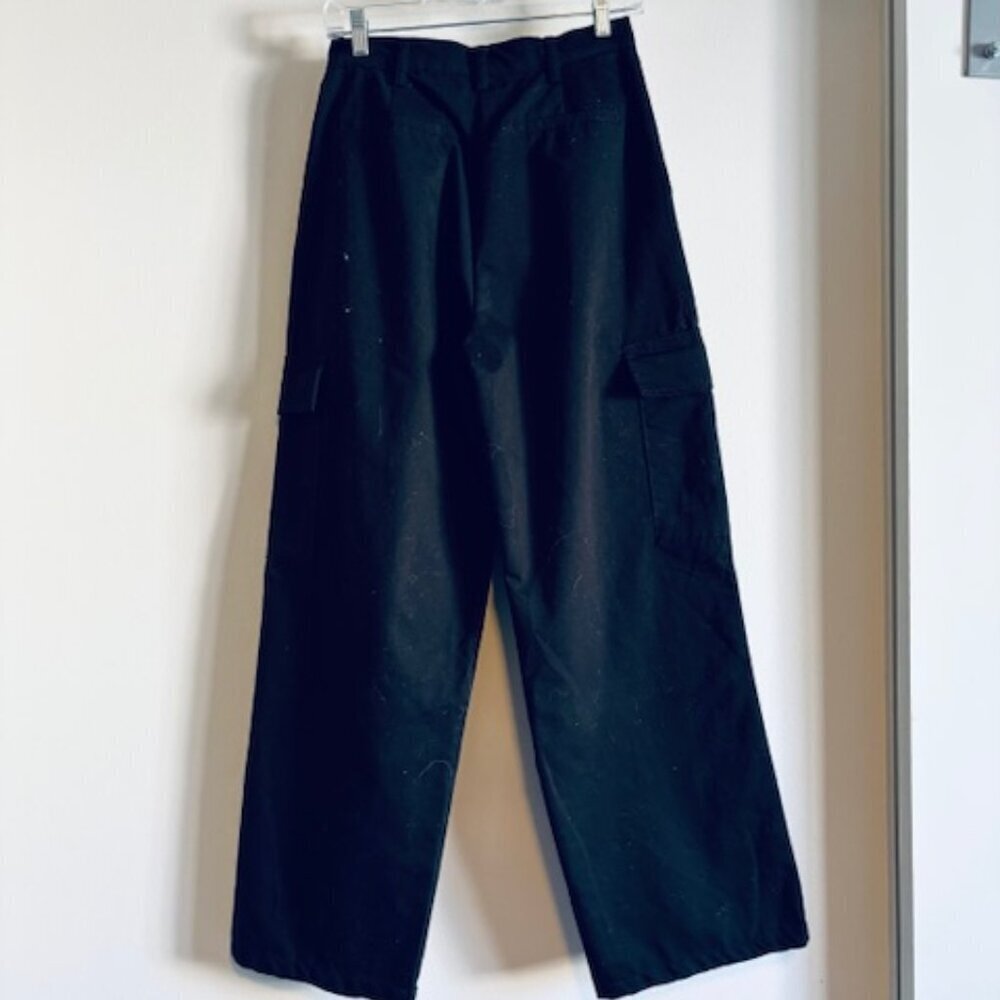 NWT Hunter & Brown Womens Black Cargo Pants size M - Picture 3 of 3